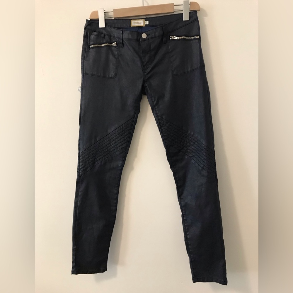 Brand Met Italian jeans stylish dark blue jeans with atouch of shine medium rise